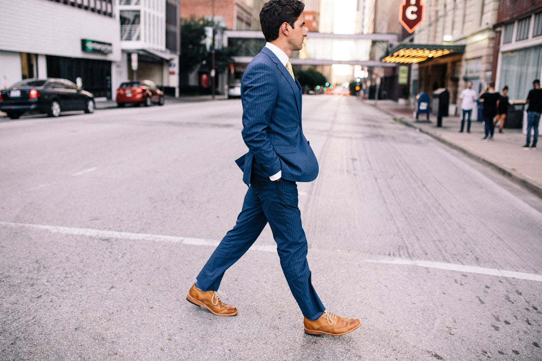 Dressing for Success: How to Put Together a Professional and Polished Outfit