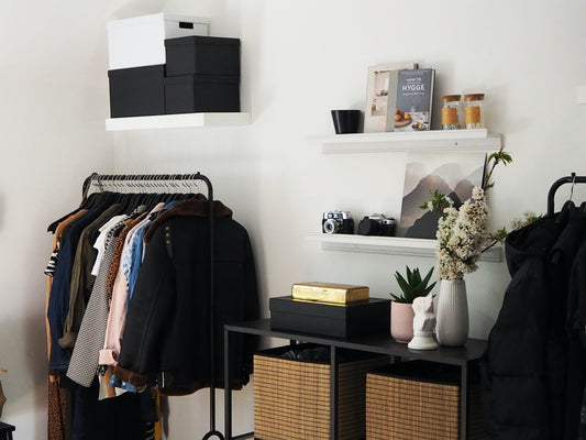 Capsule Wardrobe Essentials: Simplifying Your Style